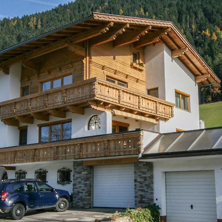 Apartment Haus Wurm By Interhome Bruck am Ziller Esterno foto