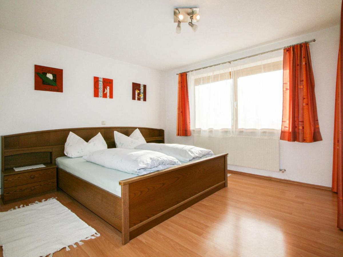 Apartment Haus Wurm By Interhome Bruck am Ziller Esterno foto